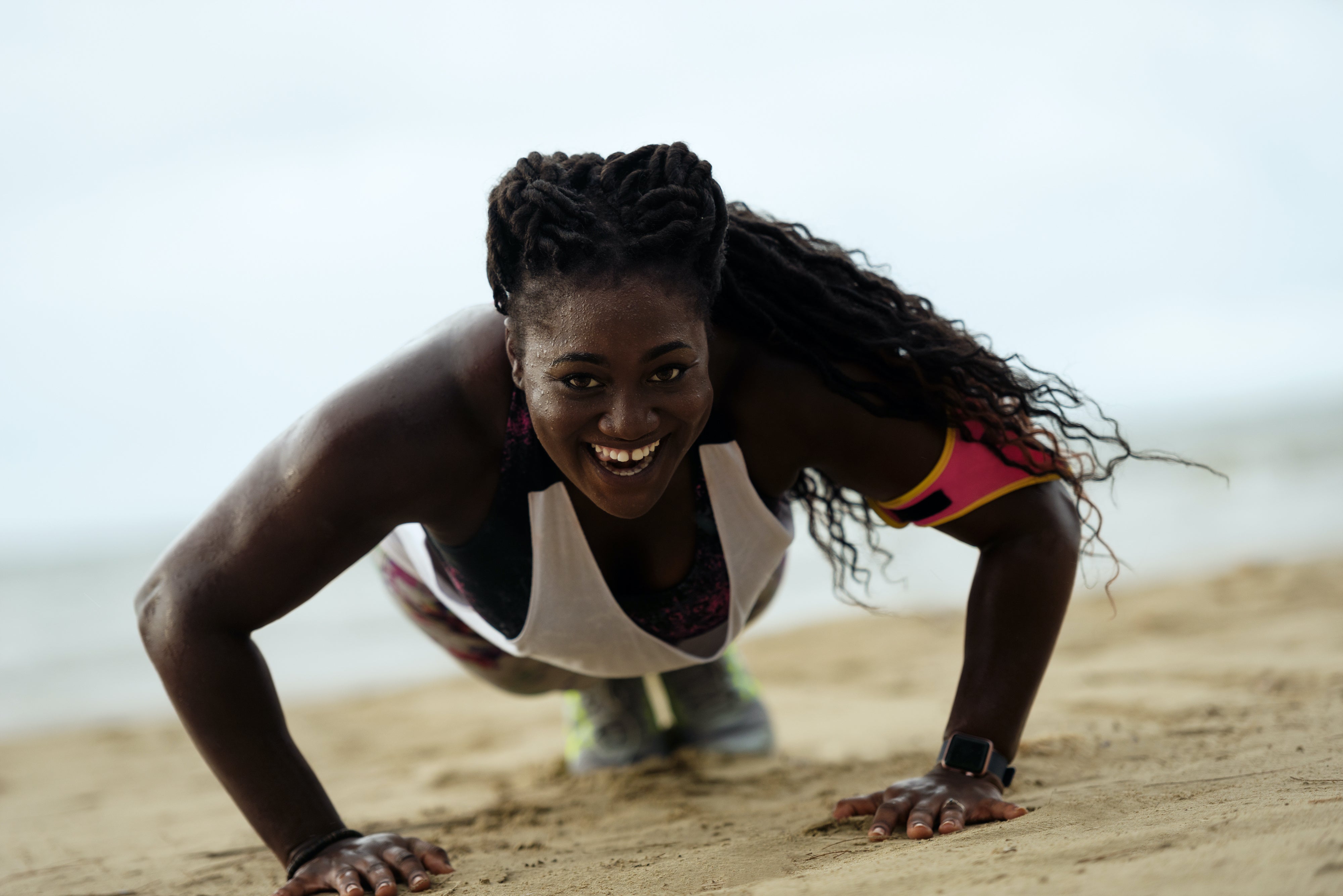 The Best Arm Muscle Workouts to Help You Tone Up Without Weights