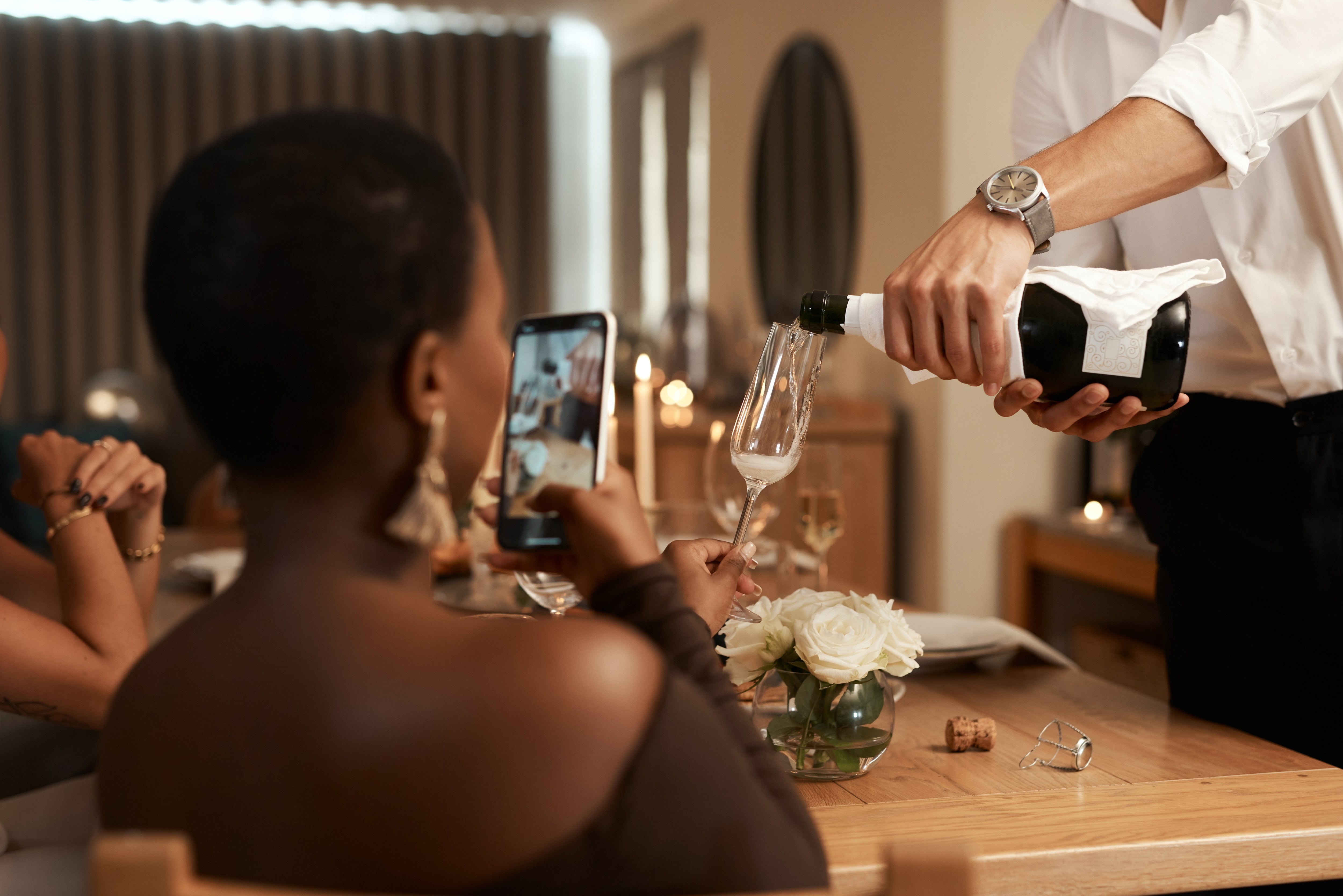 Love Thyself: Nurturing Your Relationship with Self Through Solo Dates